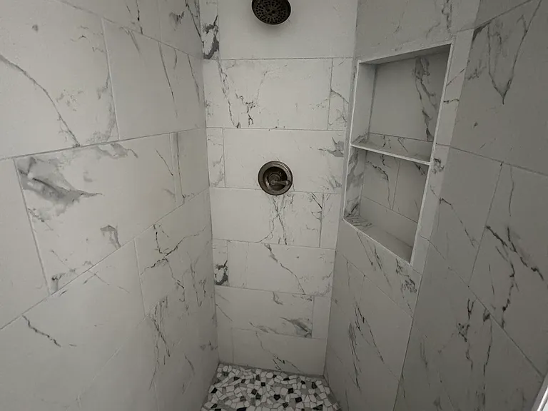 1005 W Martin St — Photo 3