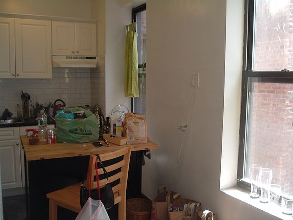 3rd image of 303 W 154th St APT 4I