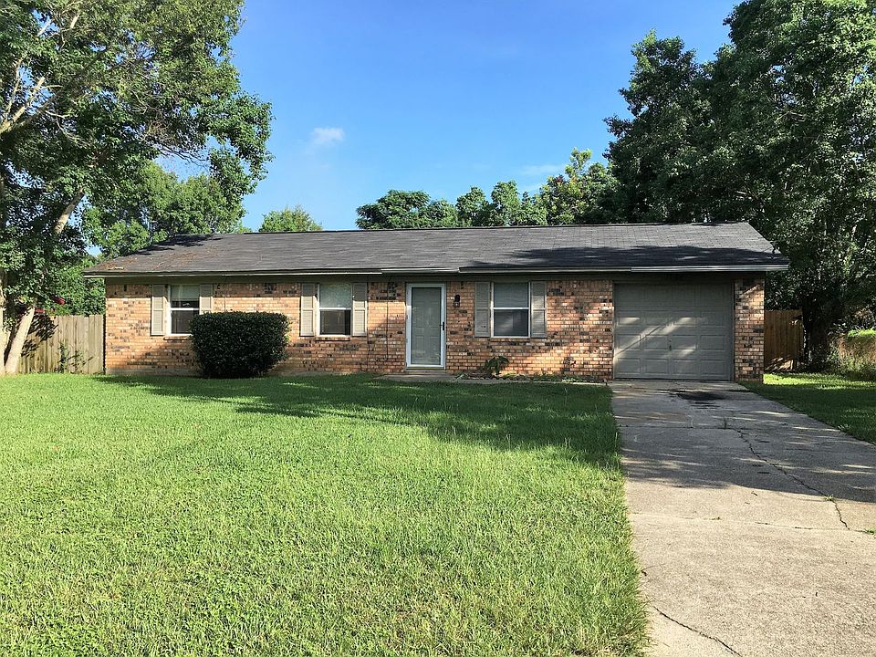 1st image of 1028 Woodbury Pl