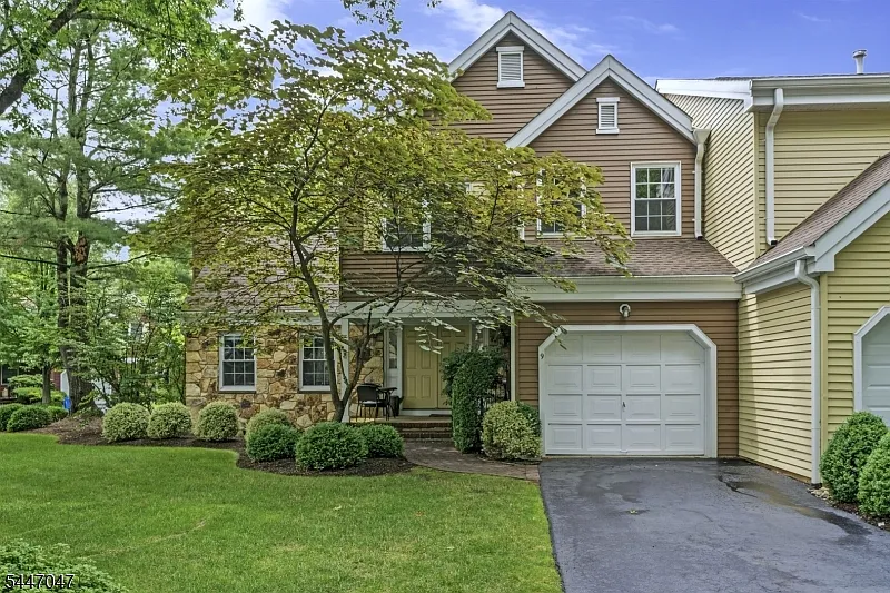 9 Northbridge Pl