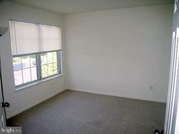 5th image of 18010 Beacon Hill Dr