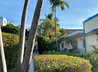 1176 Marseille Dr APT 4, Miami Beach, FL 33141
