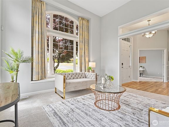 4th image of 15518 129th Avenue NE