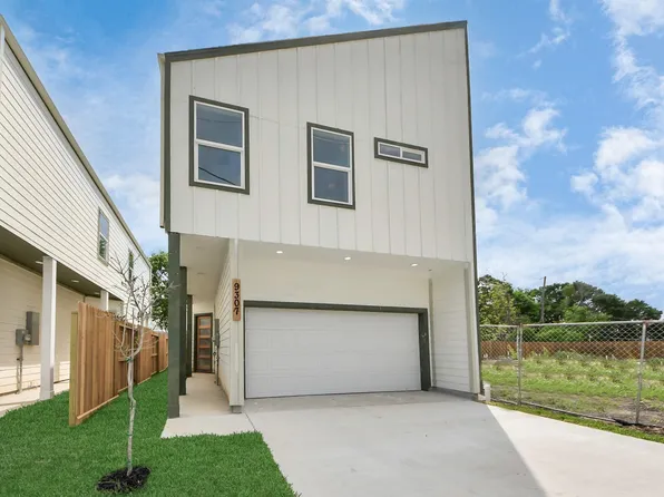 9307 Jutland Rd, Houston, TX 77033
