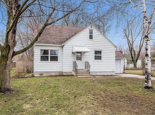 1315 S Irwin Ave, Green Bay, WI 54301