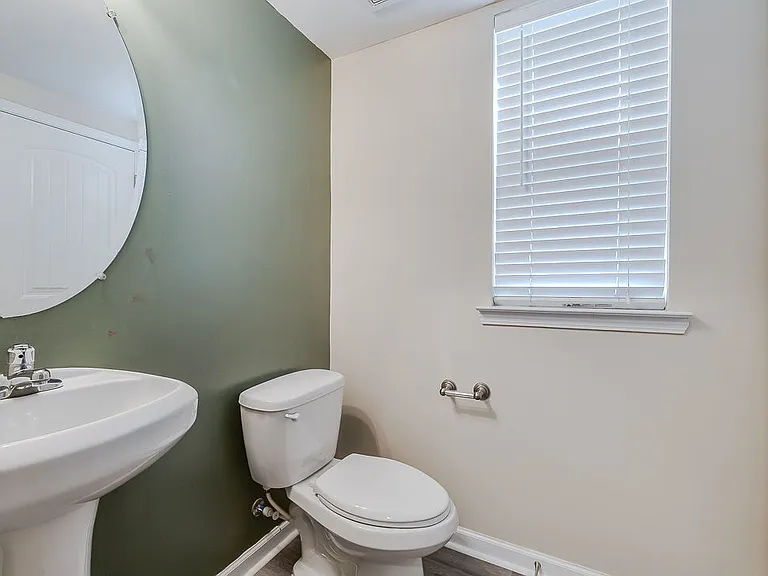 58 Spring Lakes Cir — Photo 10