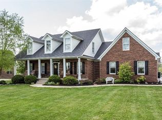 114 Squires Pointe Rd, Paris, KY 40361
