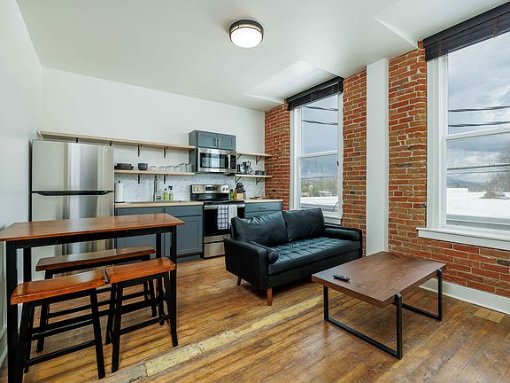 2nd image of 108 E Lewis St #12