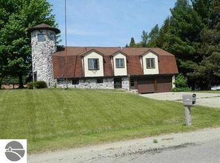 2900 S Littlefield Rd, Mt Pleasant, MI 48858