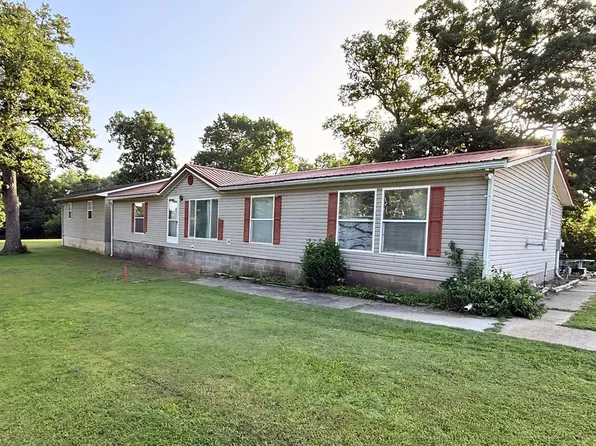 2836 County Road 1330, Moberly, MO 65270