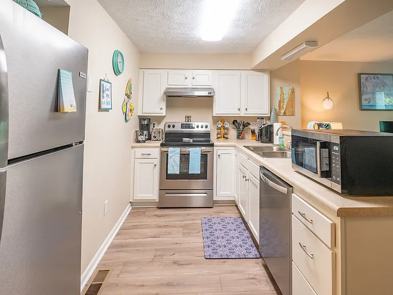 2303A Surfrider Cir — Photo 7