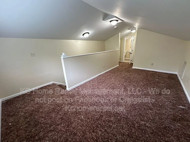 1127 Sherman Ave — Photo 26