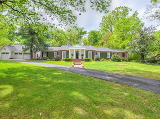 6118 Hickory Valley Rd, Nashville, TN 37205