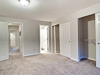 5th image of 2306 115th Ave SE #B