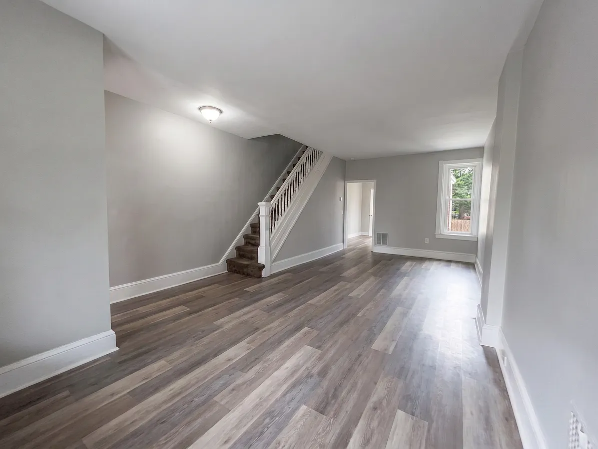 4 bed, 1.5 bath, 1914 sqft, $1,750 — Photo 3