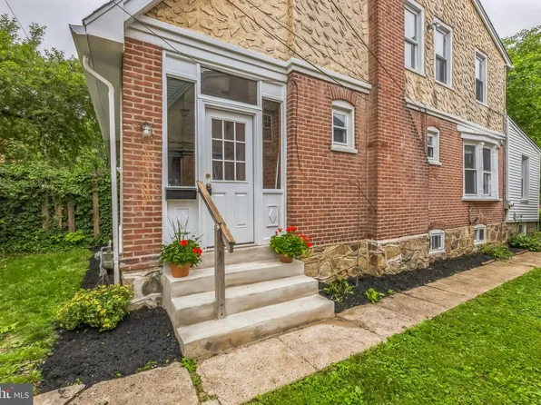 10 W Jefferson St, Media, PA 19063