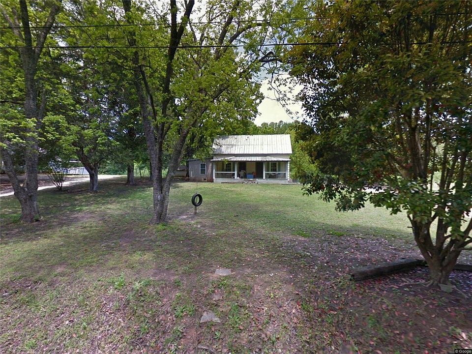 1st image of 146 Dewey St