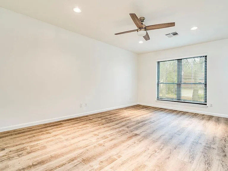 8305 Summer Side Dr #165 — Photo 5
