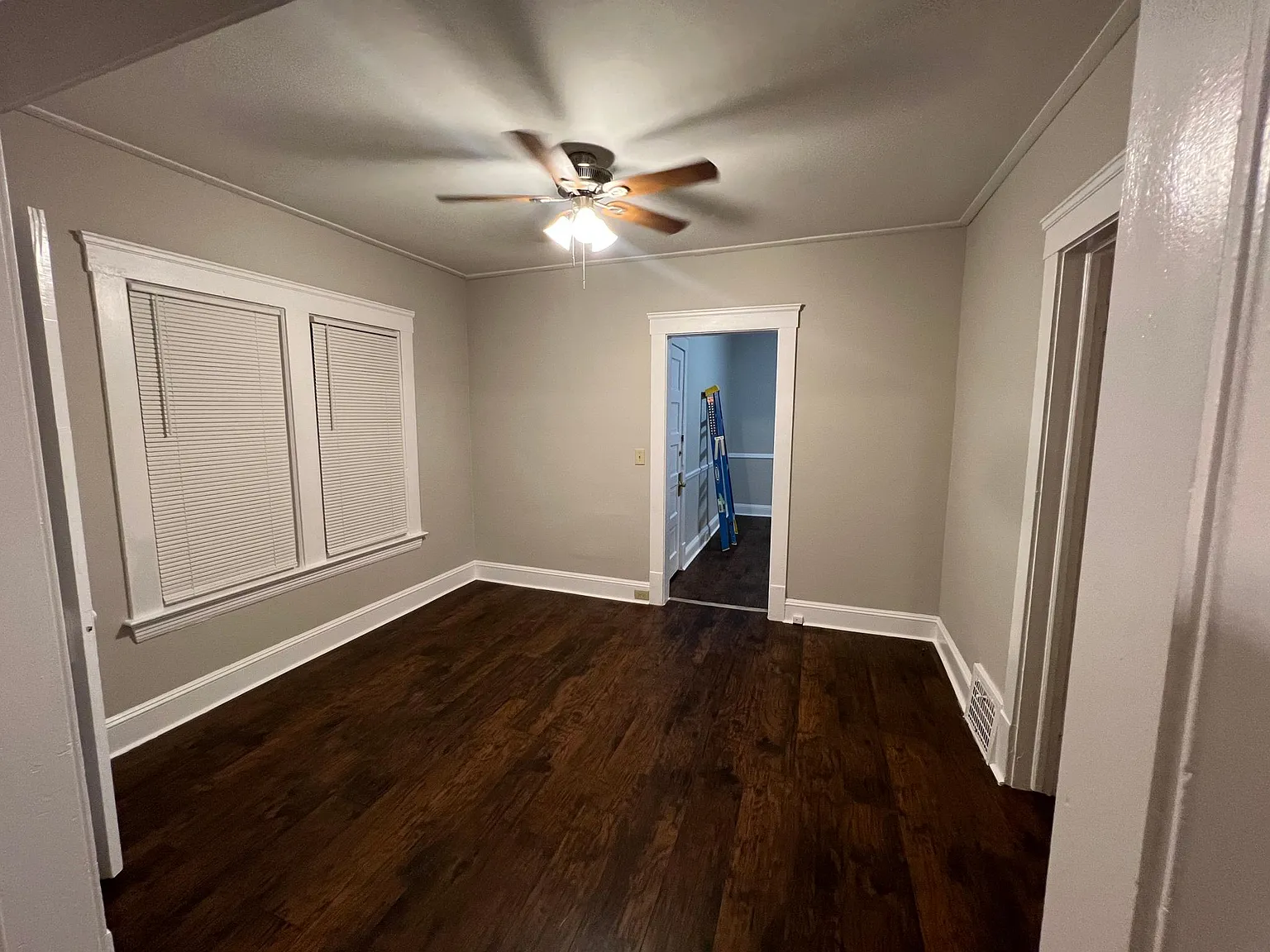 4203 Daisy Ave — Photo 4