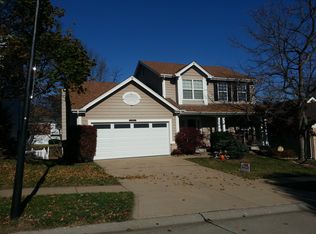 10136 Morgan Ridge Dr, Saint Louis, MO 63123