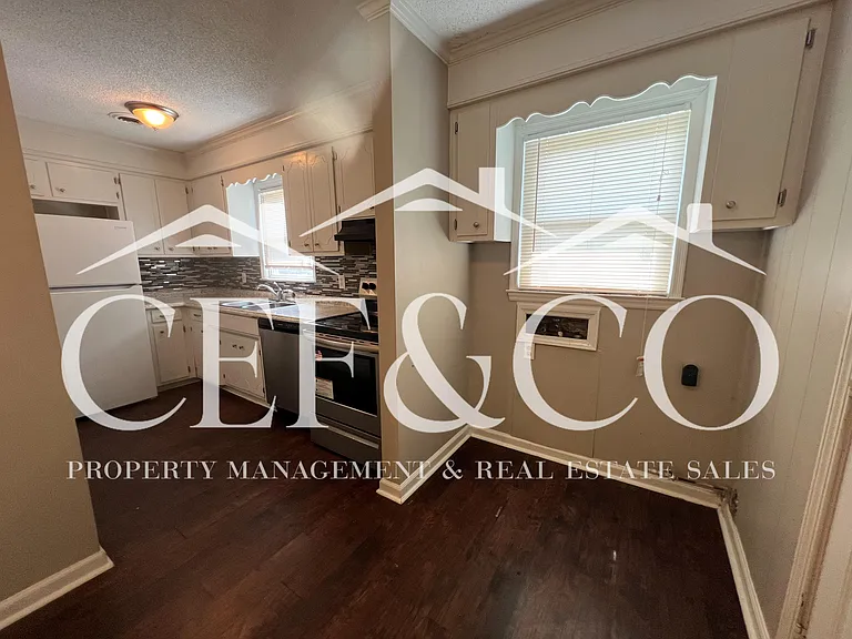 116 Coldbrook Dr — Photo 12