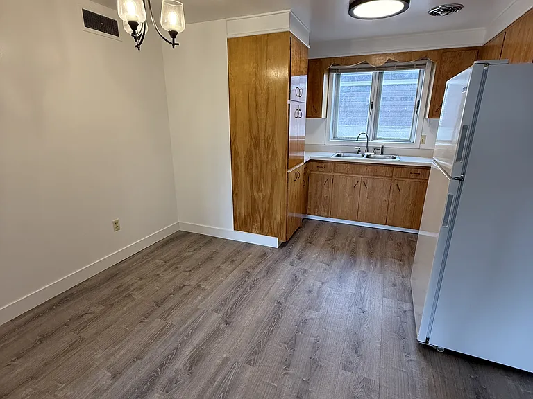4212 Central Ave #4 — Photo 3