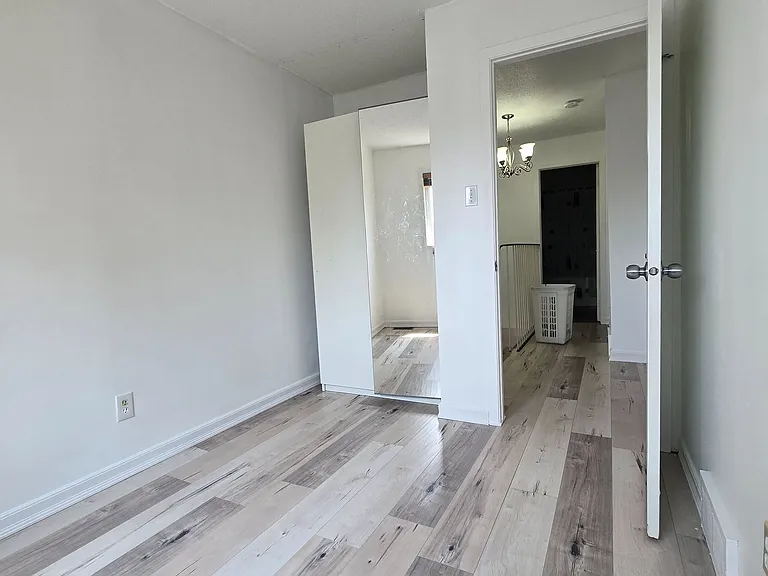 90 Lightfoot Pl #75 — Photo 4