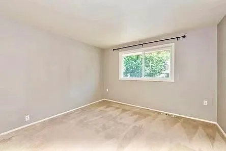 1285 140th Pl NE — Photo 8