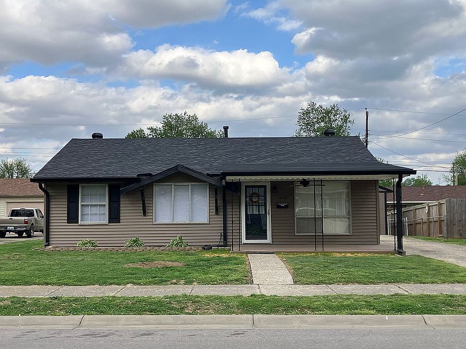 1st image of 1025 Holly Ave