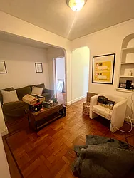 Rented by R New York