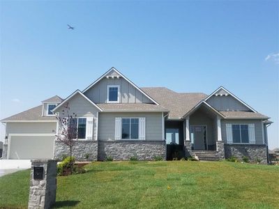 4520 W Shoreline Cir, Wichita, KS, 67205