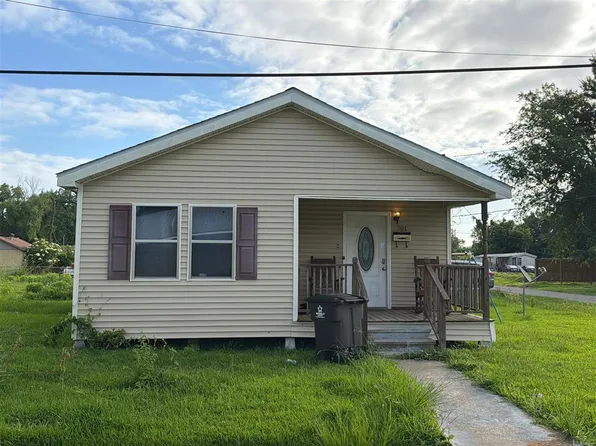 701 W 5th St, Donaldsonville, LA 70346