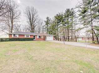1041 W Stones Crossing Rd, Greenwood, IN 46143