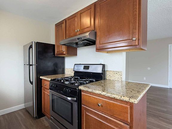 5th image of 4030 Chamoune Ave #8