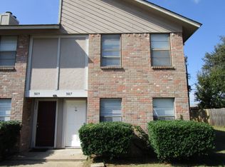 3017 W Sycamore Cir #3017, Euless, TX 76040