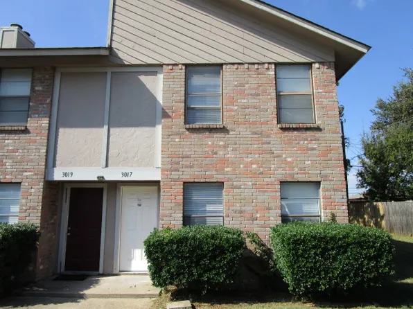3017 W Sycamore Cir #3017, Euless, TX 76040