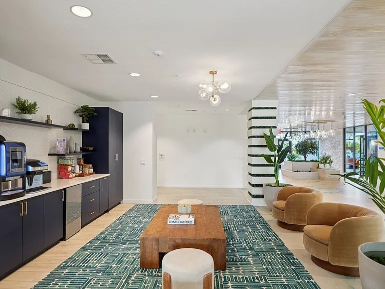 The Centro Apartments — Photo 92