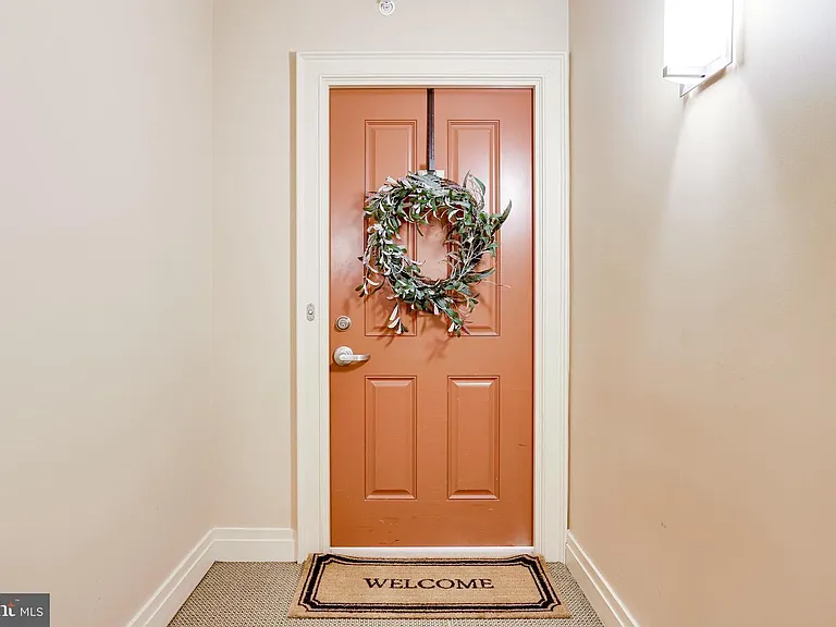 2220 Fairfax Dr #803 — Photo 6