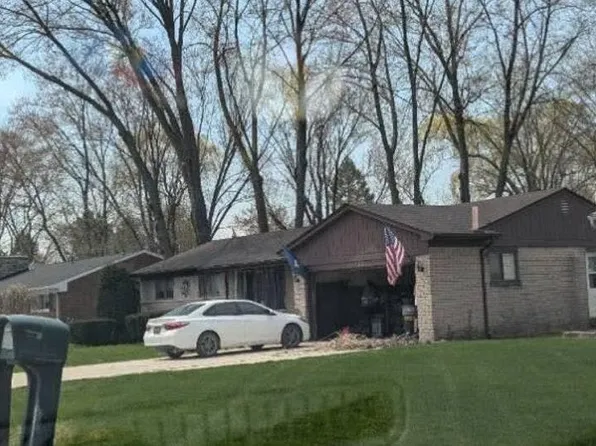 38733 Winkler St, Harrison Township, MI 48045