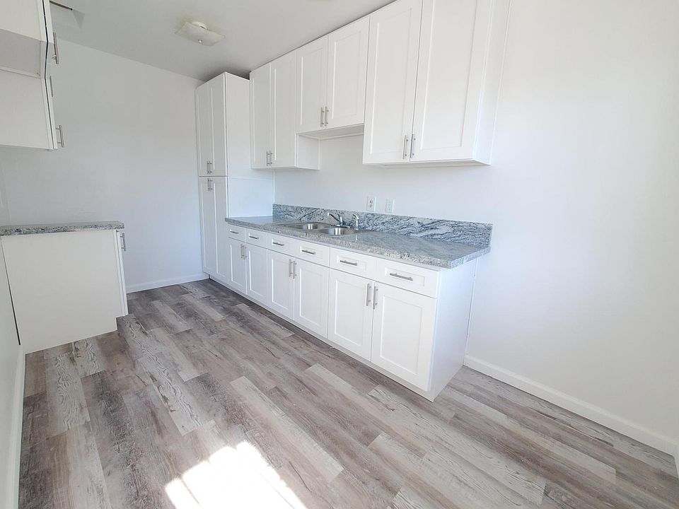 1st image of 1803 W 77th St APT 6