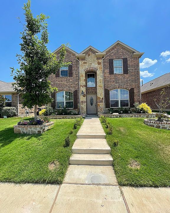 1st image of 5829 Wake Robin Dr