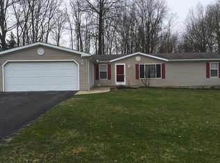111 Aurora Cir, Youngstown, OH