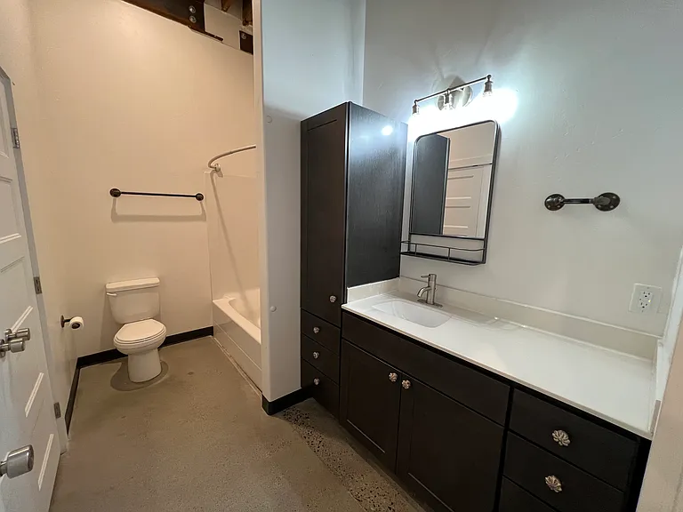 Borden Lofts — Photo 31