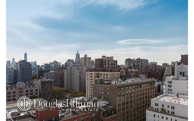 Rented by Douglas Elliman | media 27