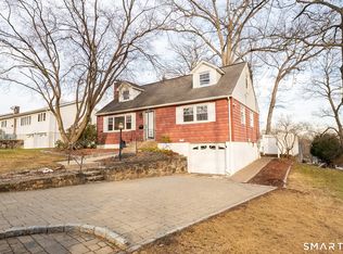 20 Oak Ridge Gate, Danbury, CT 06810