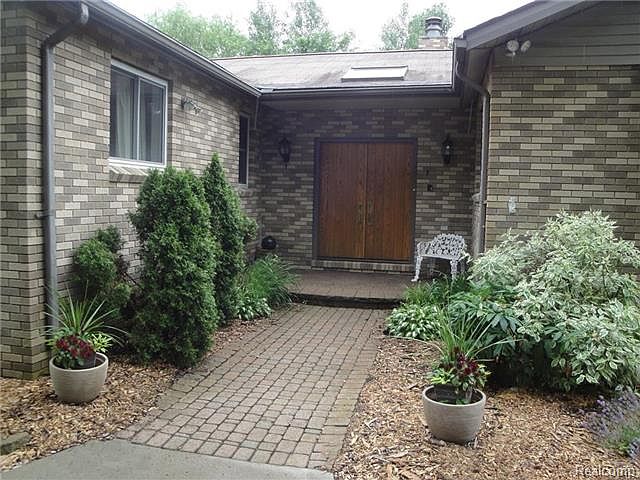 1st image of 28248 Greenmeadow Cir W