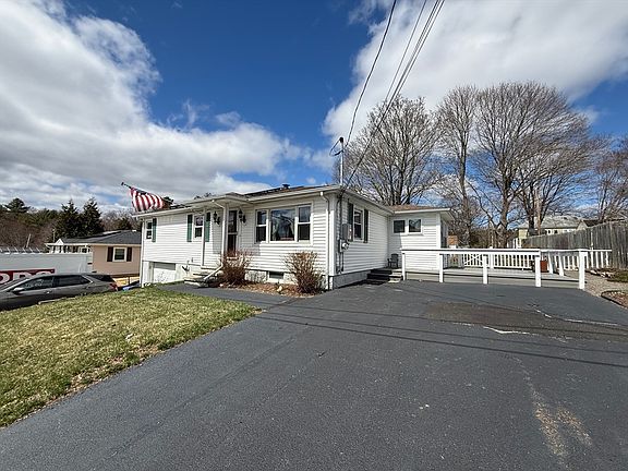 2nd image of 6 Riebe Ave