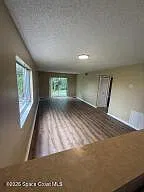 4274 Mt Vernon Ave — Photo 3