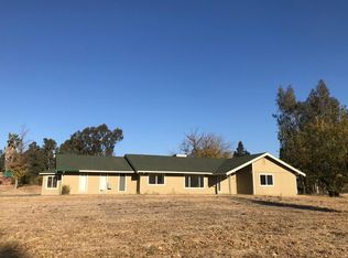 9451 Pond Ln, Wilton, CA 95693