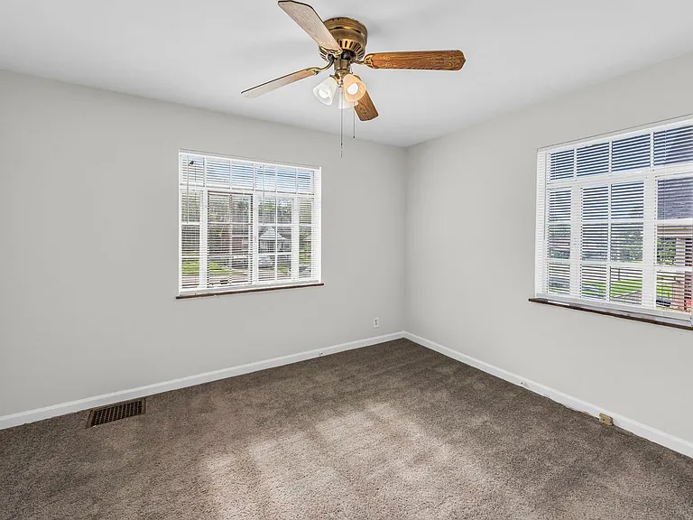 3393 Robb Ave — Photo 18